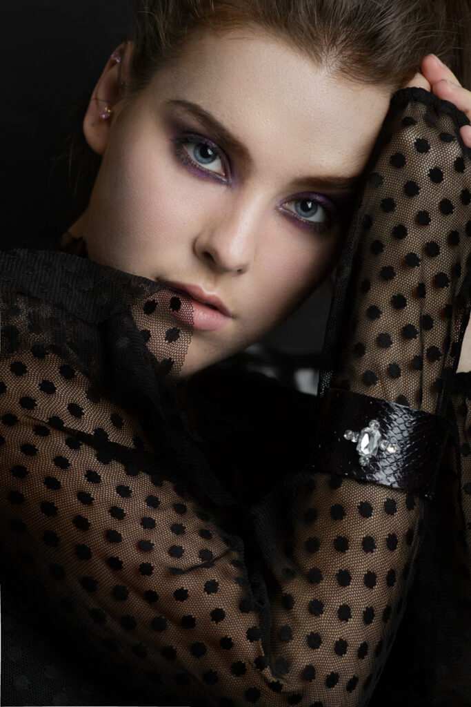 photographe mode ile de france bijoux blouse1